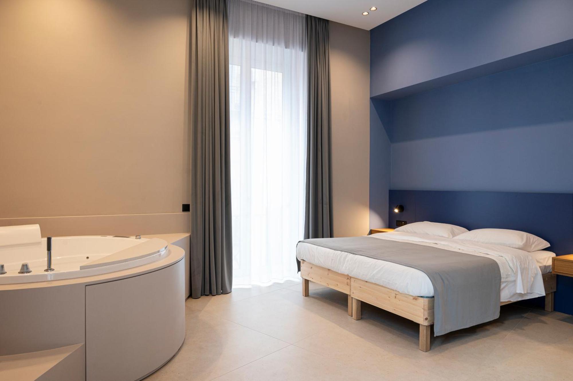 Dimora Angioina Hotel เนเปิลส์ ภายนอก รูปภาพ